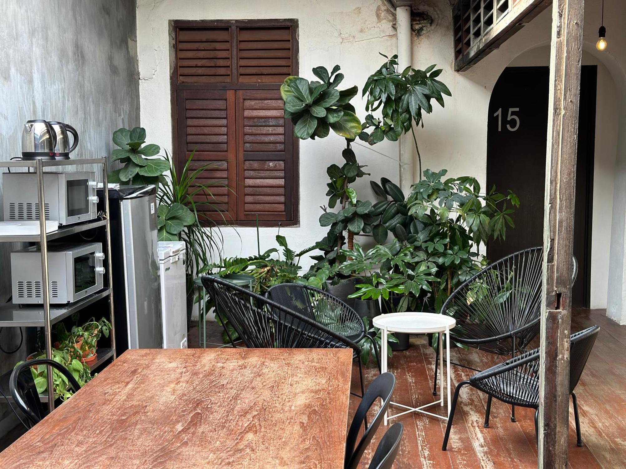 The Frame Guesthouse Джордж Таун Екстериор снимка