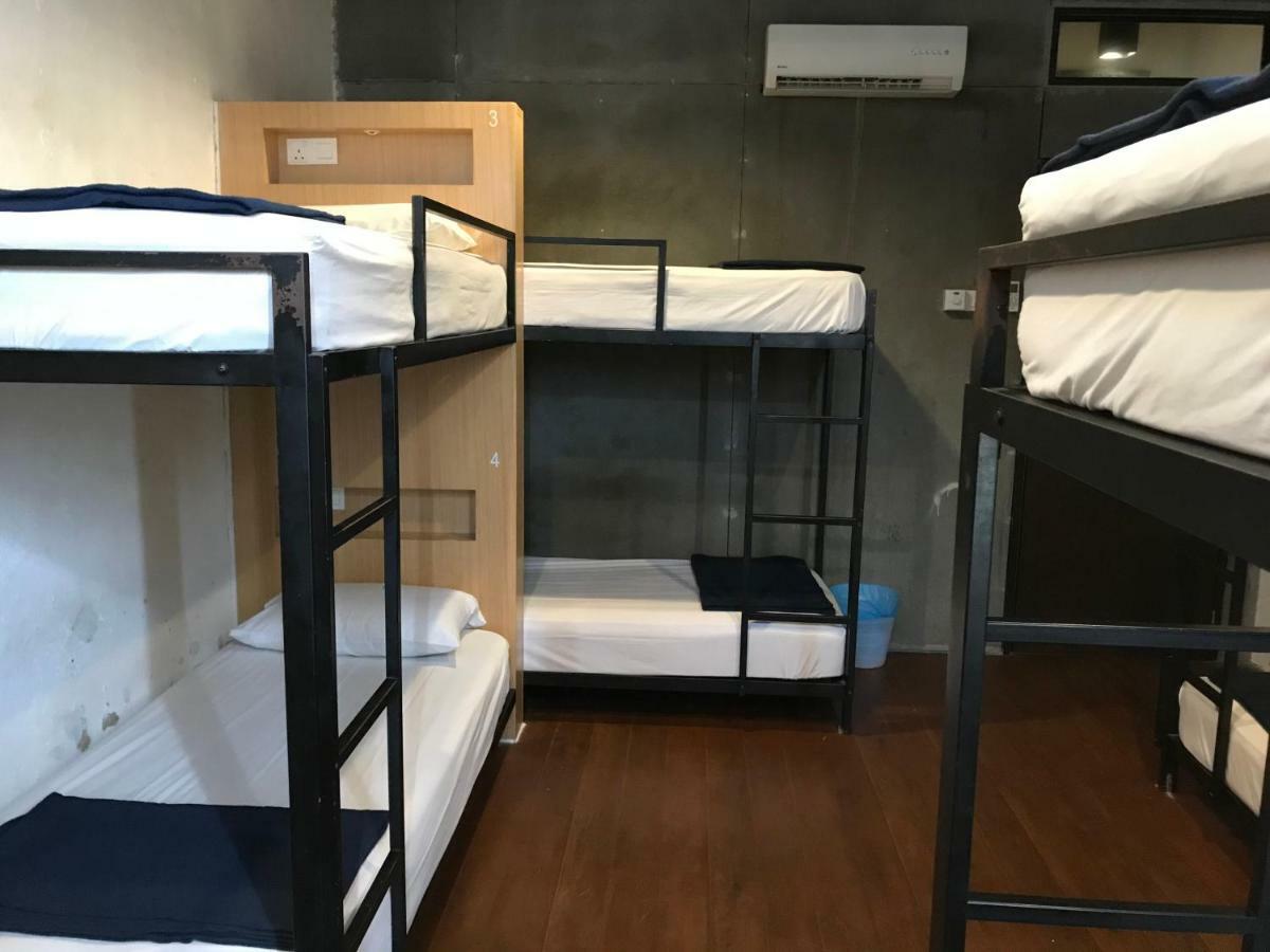 The Frame Guesthouse Джордж Таун Екстериор снимка